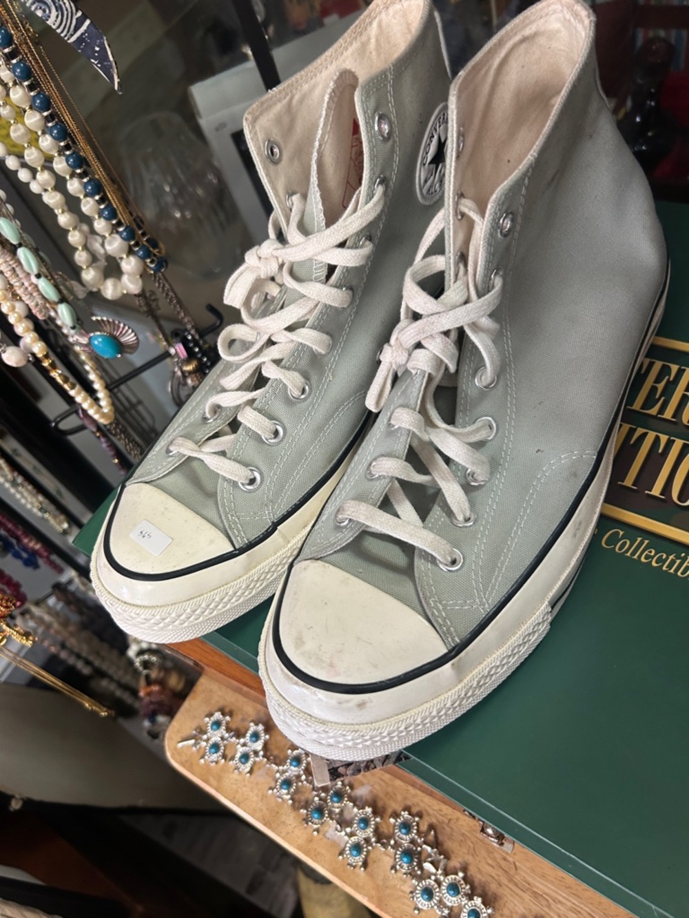 High-Top Canvas Sneakers in Sage Green - Classic Lace-Up Style